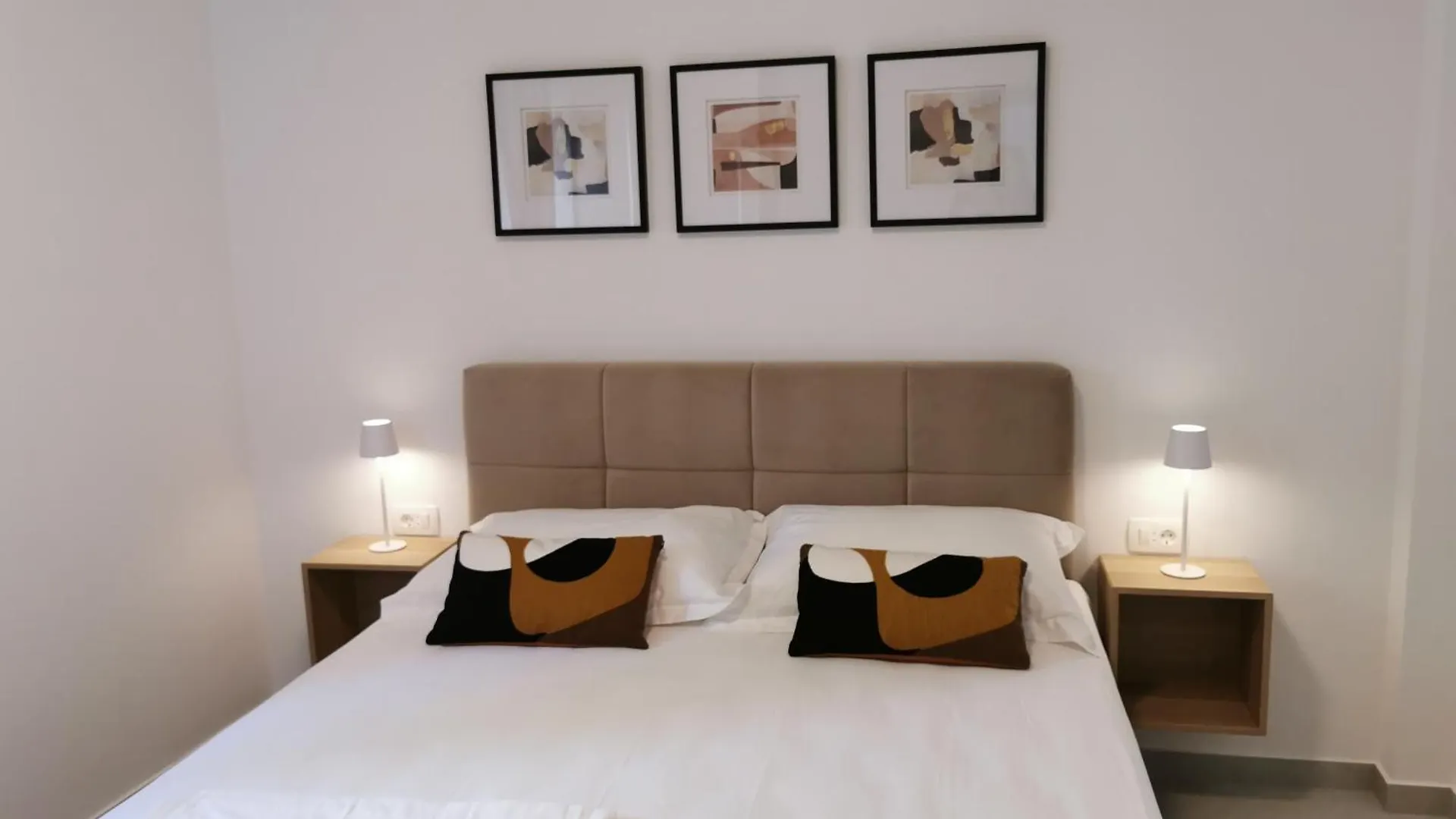 Apartment & Room Aleksandra Rab Town 0*,  Croatia