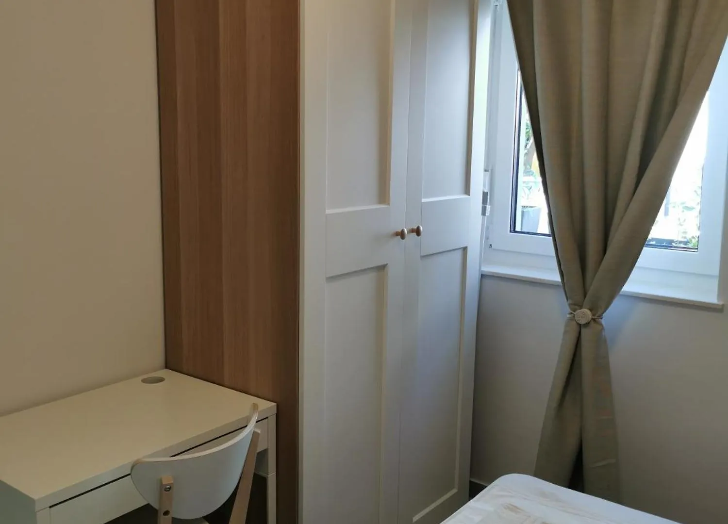 Apartment & Room Aleksandra Rab Town 0*,